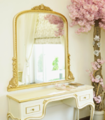 Royal-Reflections-Mirror-and-Console-Royal-Thrones-Furniture